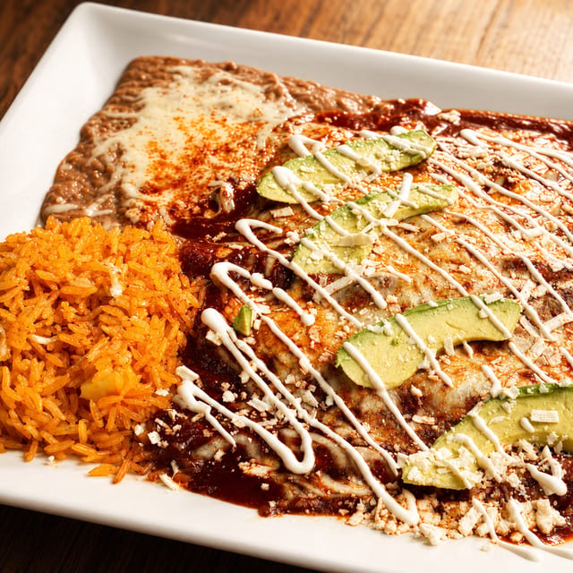 Enchiladas Supremas.
